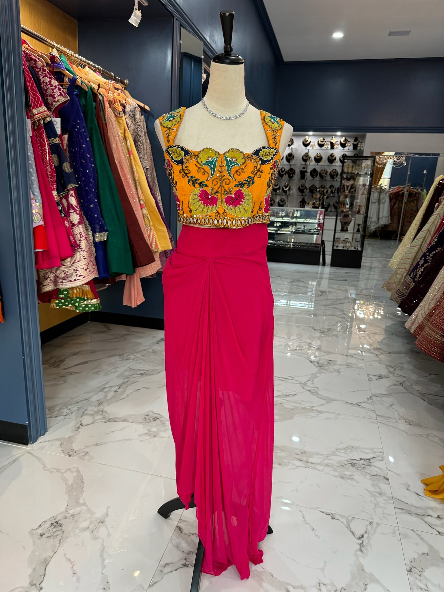 Heenali Set