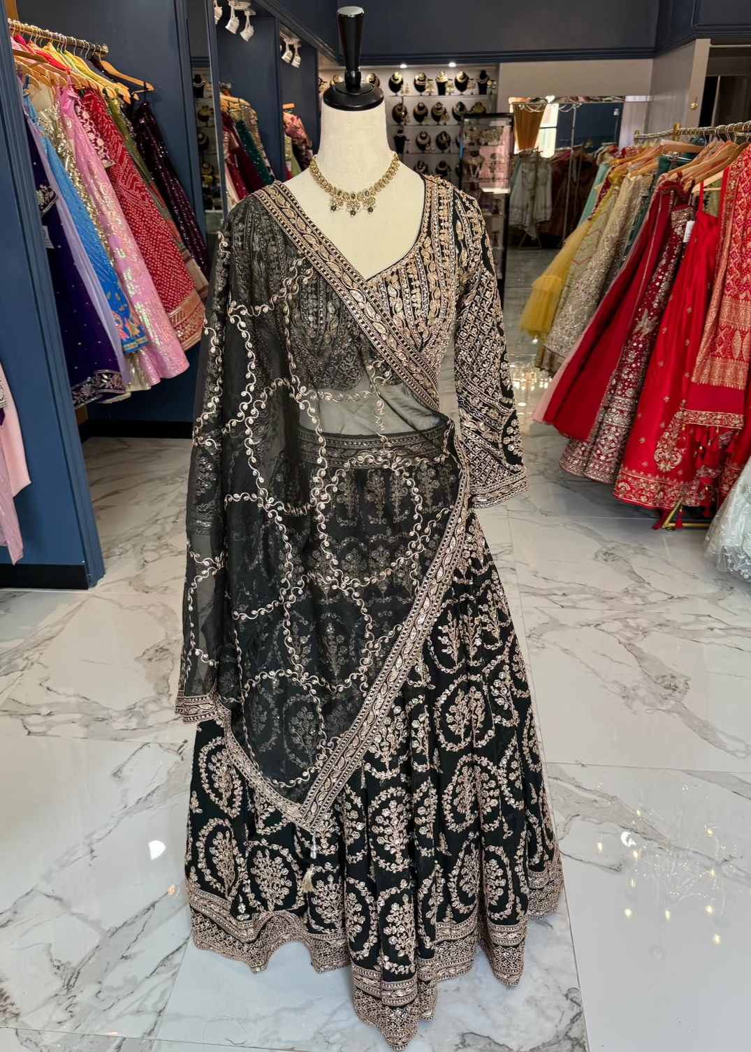 Aarohi Lehenga
