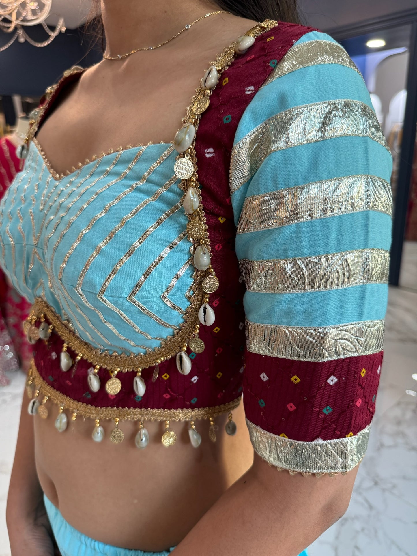 Roshni Chaniya Choli