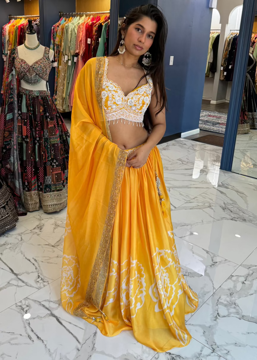 Inaaya Lehenga