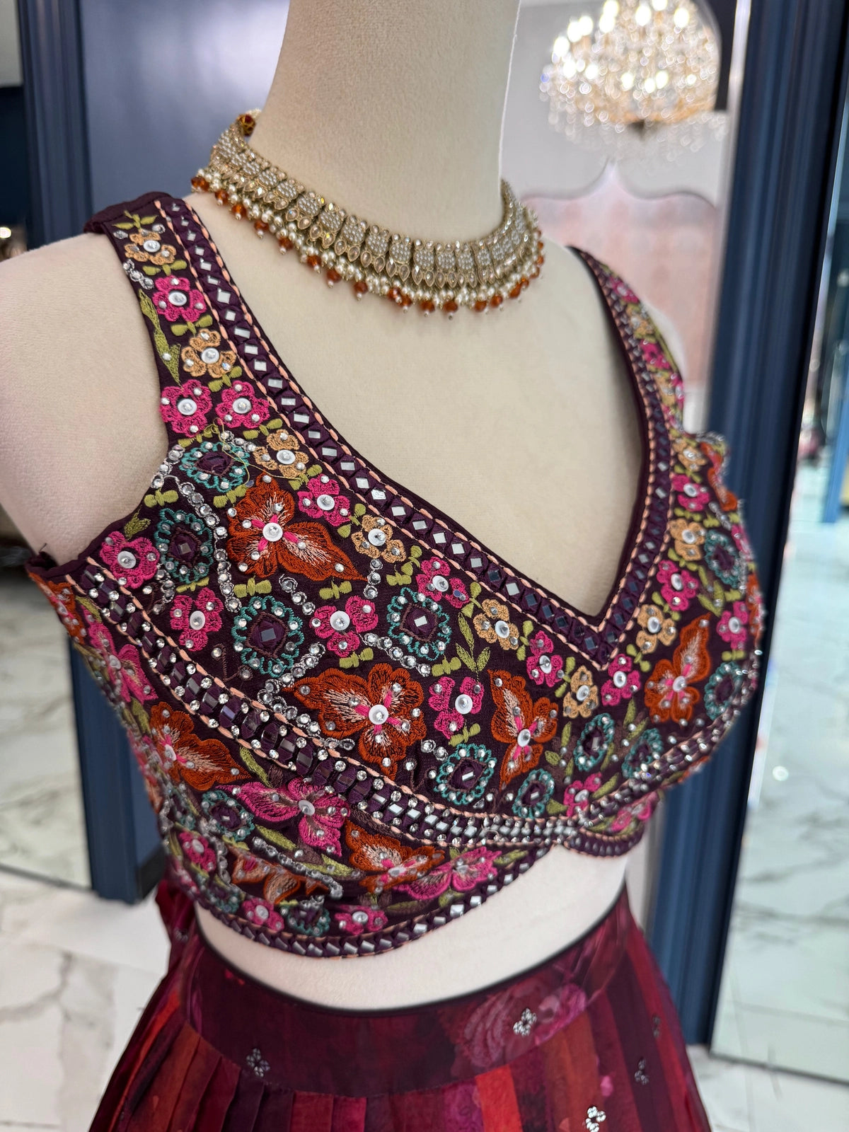 Amee Lehenga