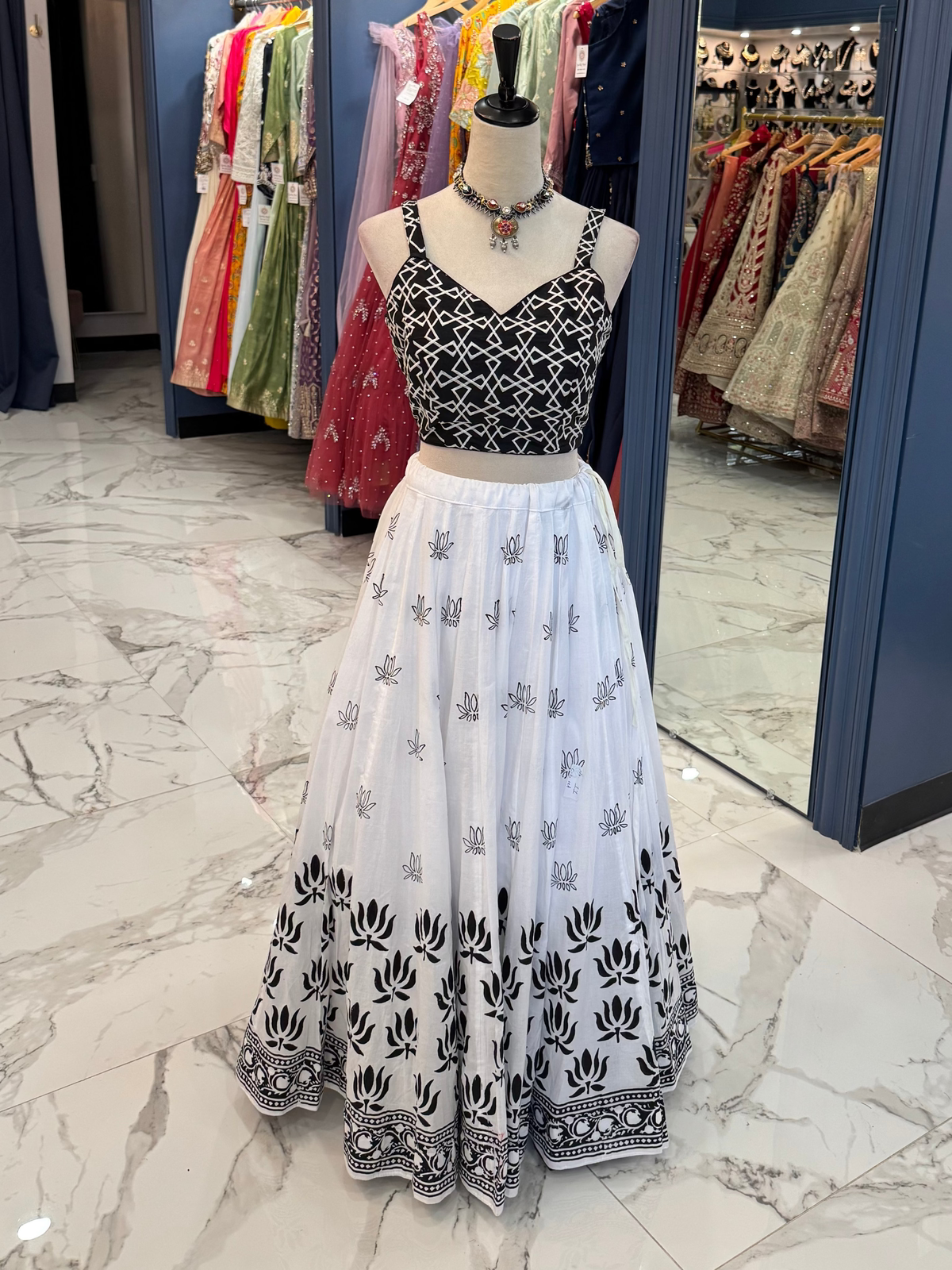 Devarshi Chaniya Choli NSC 062