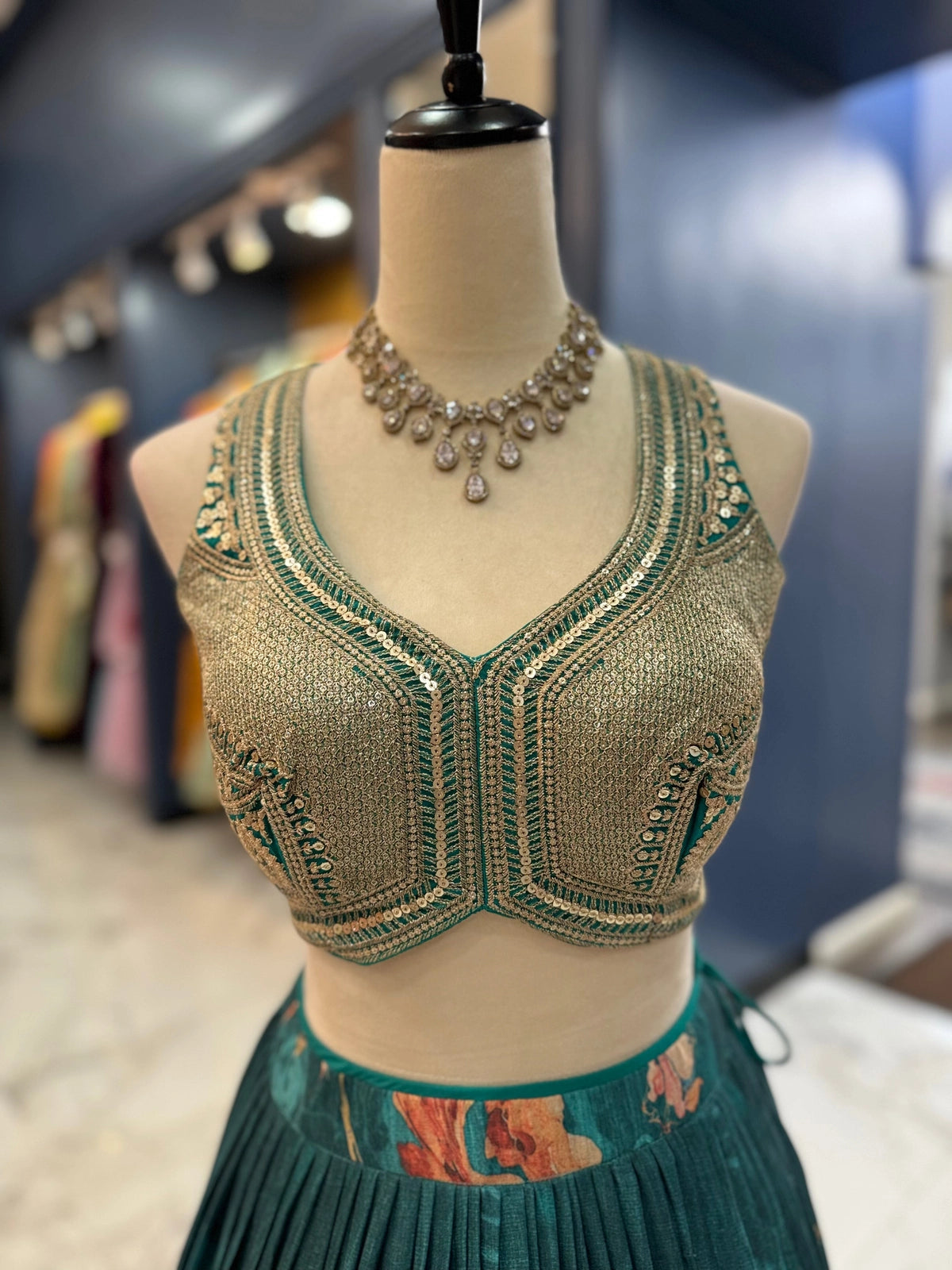 Roop Lehenga