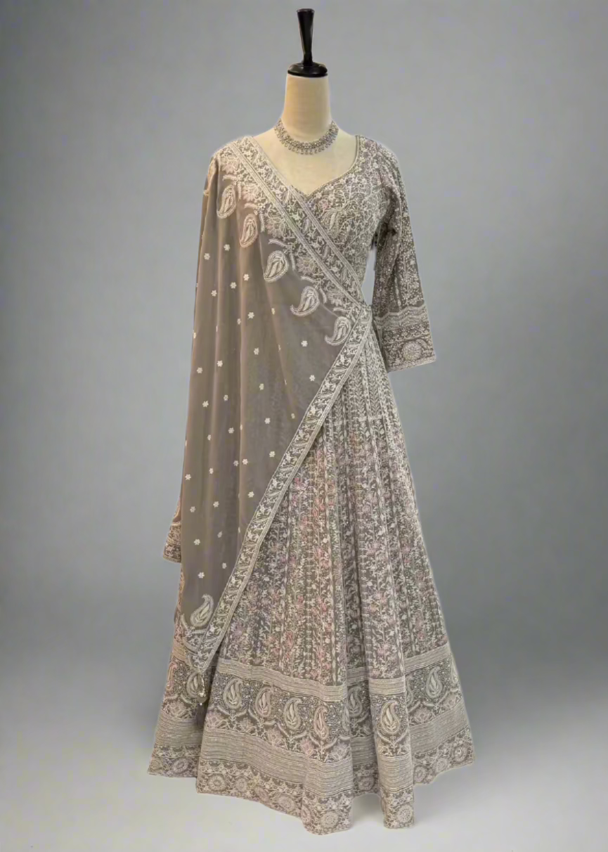 Ravya Lehenga