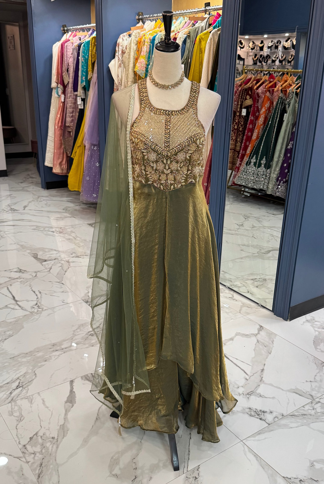 Shalini Set