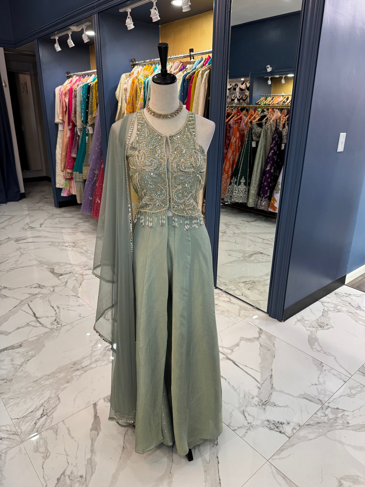 Madhuri Set