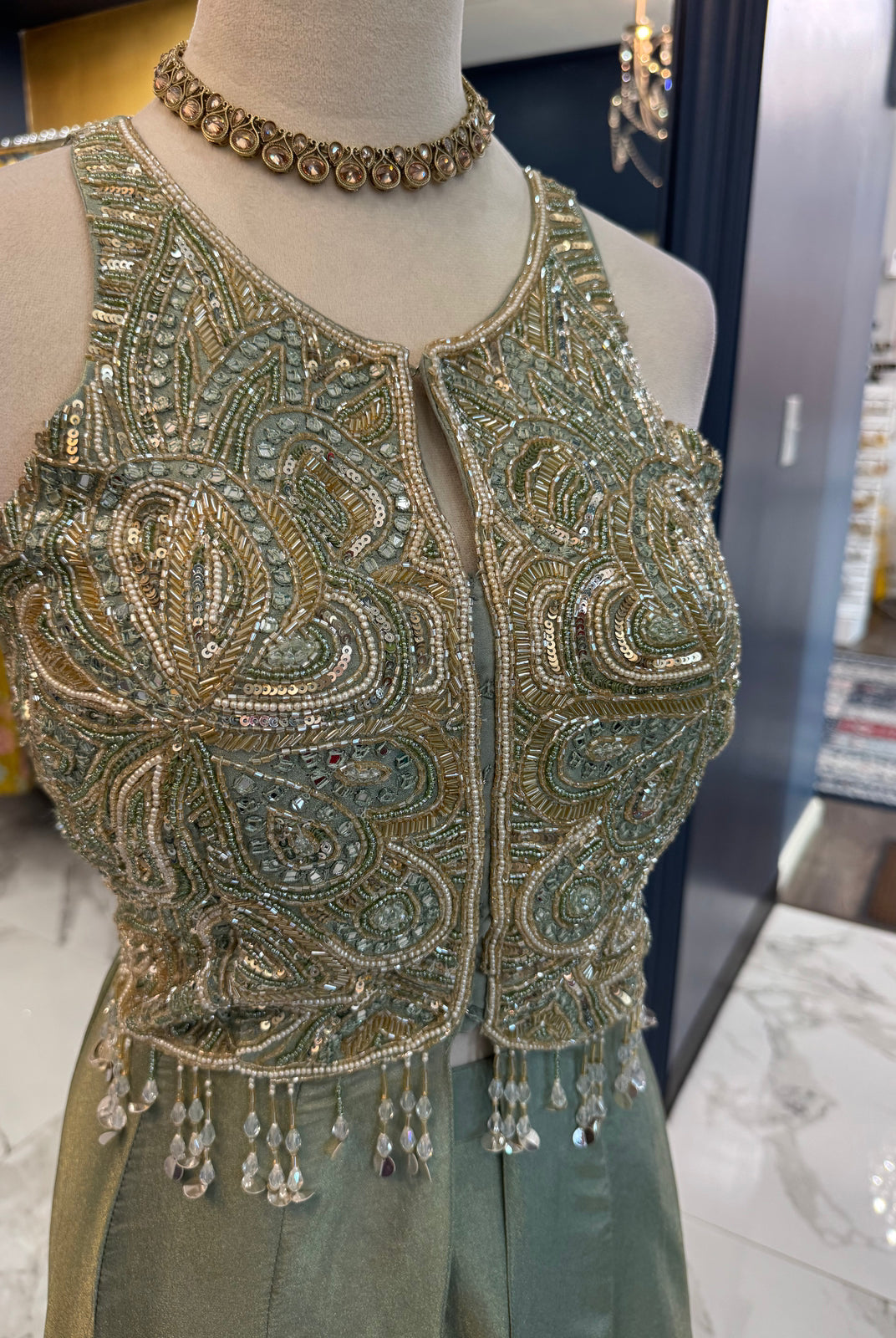 Madhuri Set
