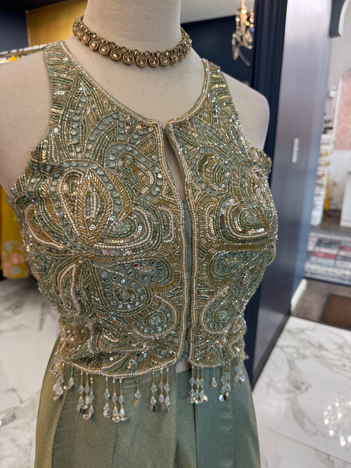 Madhuri Set