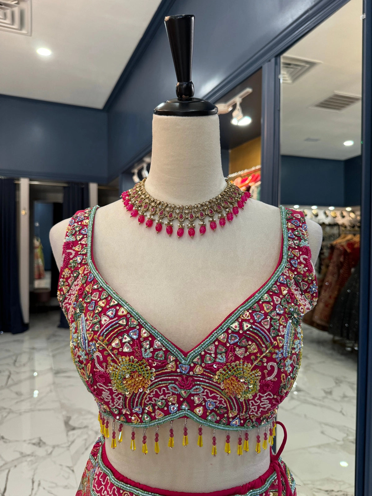 Ishira Lehenga