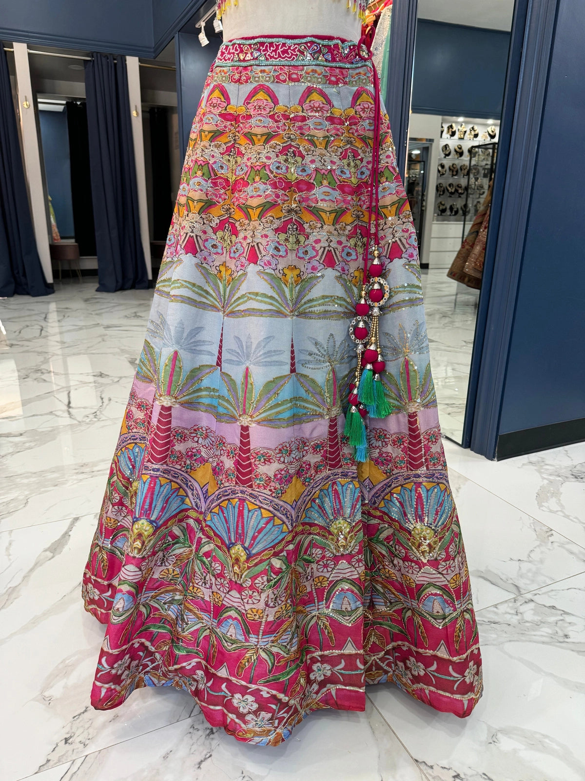 Ishira Lehenga