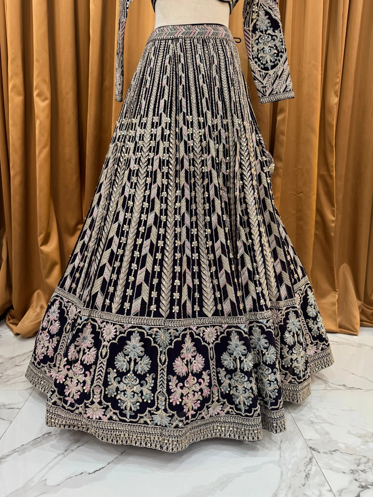 Suhana Lehenga