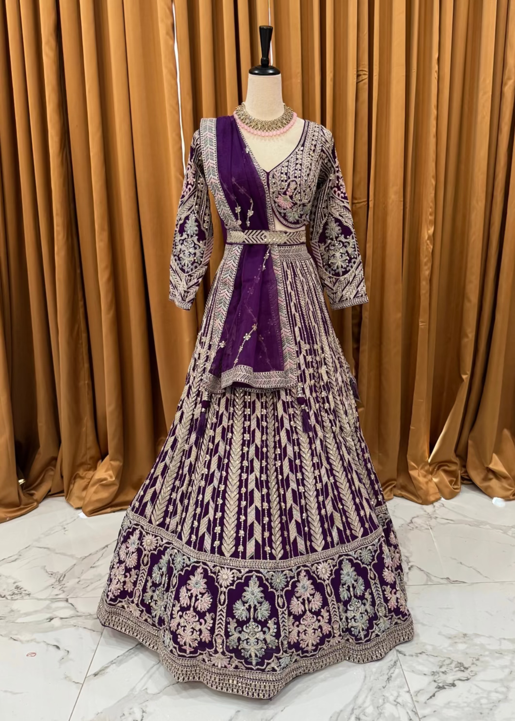 Suhana Lehenga