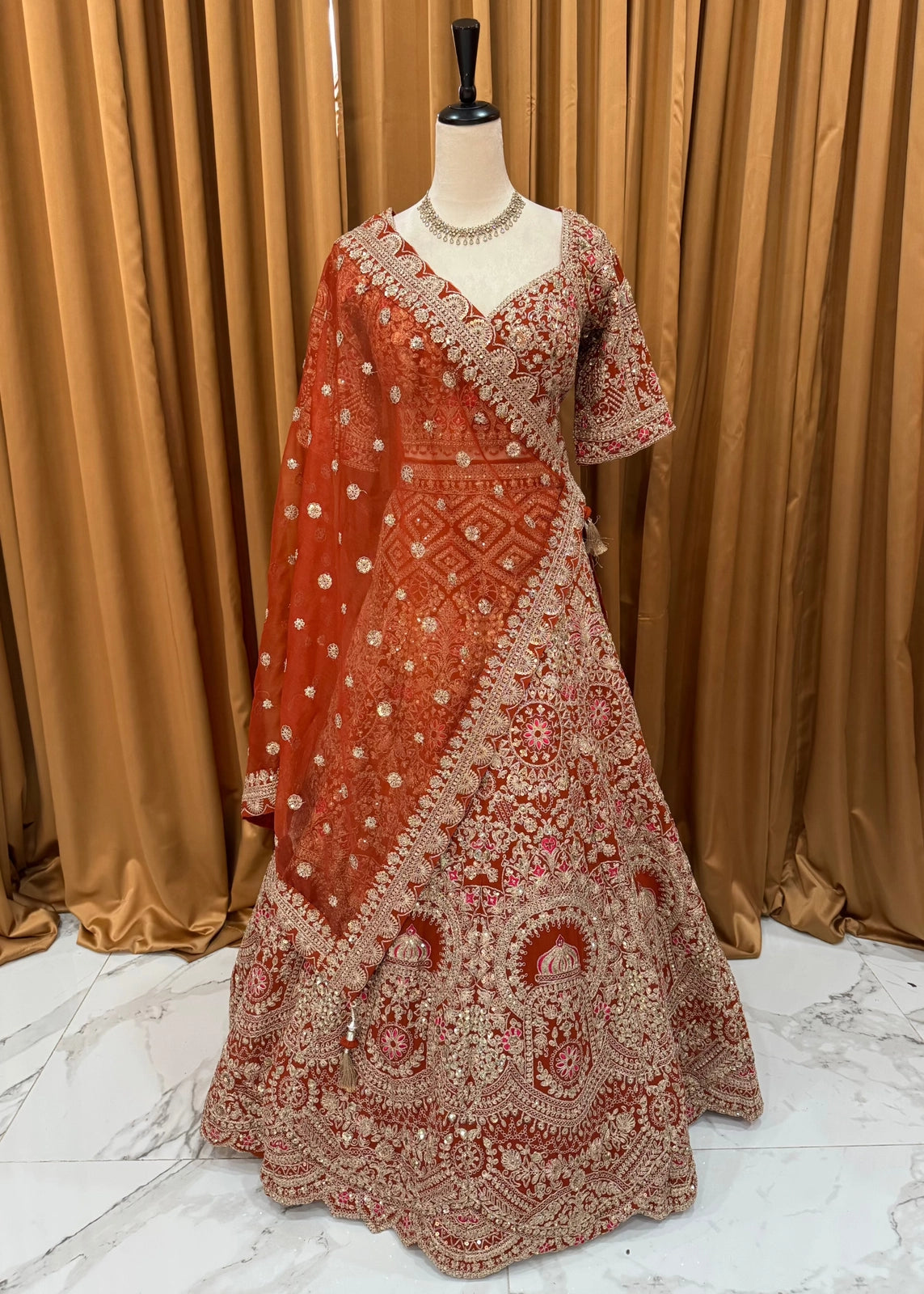 Freya Lehenga