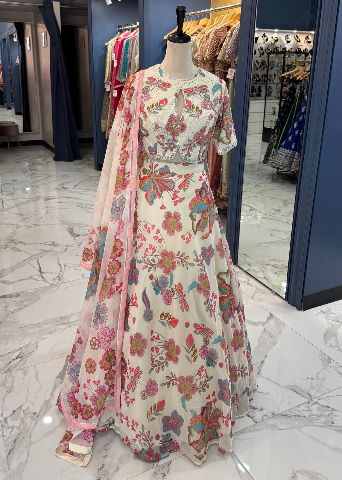 Nirali Lehenga