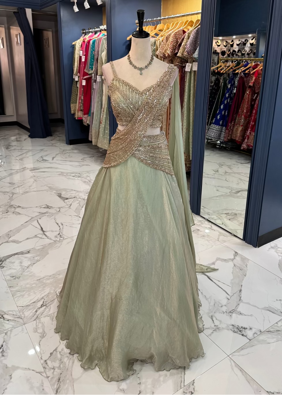 BHANU LEHENGA
