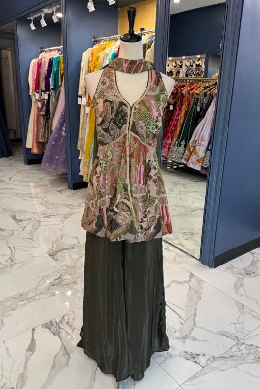 Benita Sharara Set