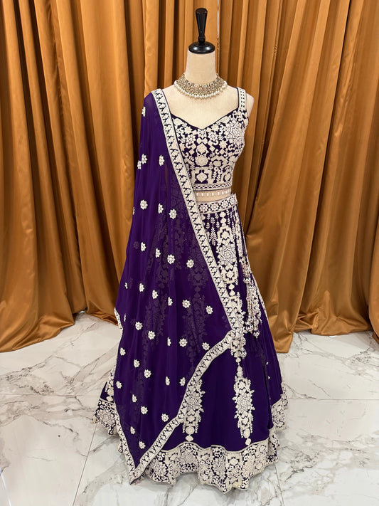 Nisha Lehenga