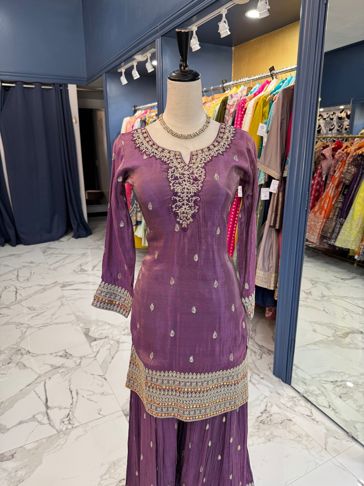 Zarvika Sharara set