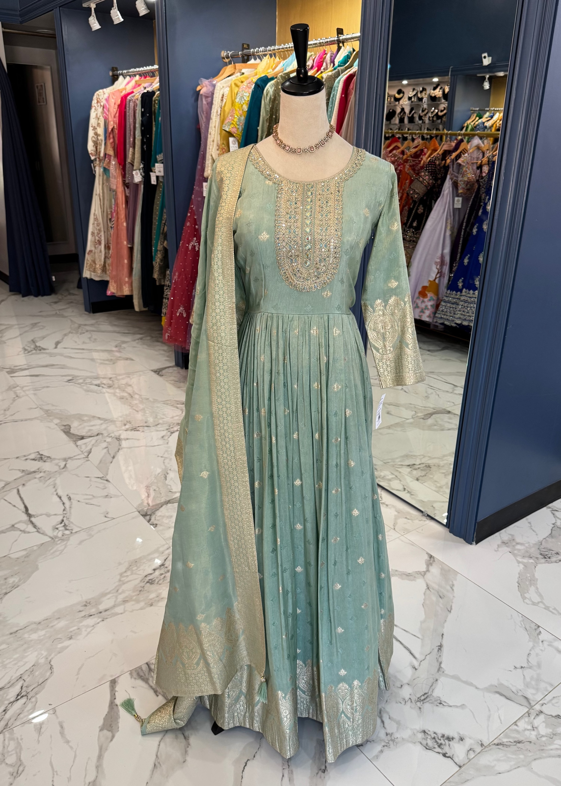 Pranshi Gown
