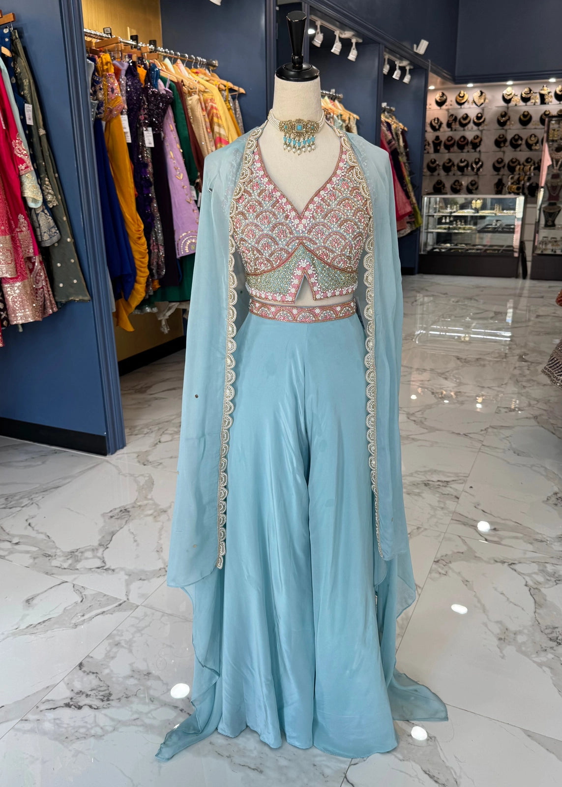 Aashna Set