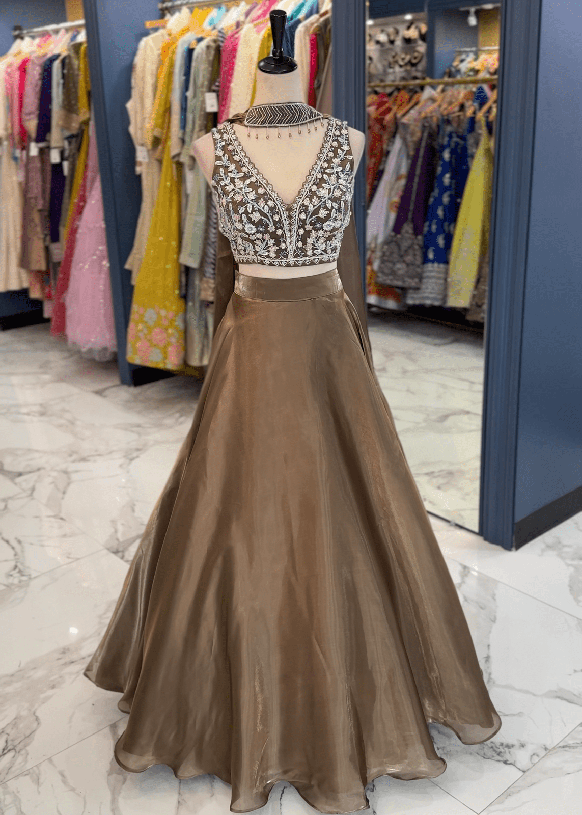 Sarika Lehenga