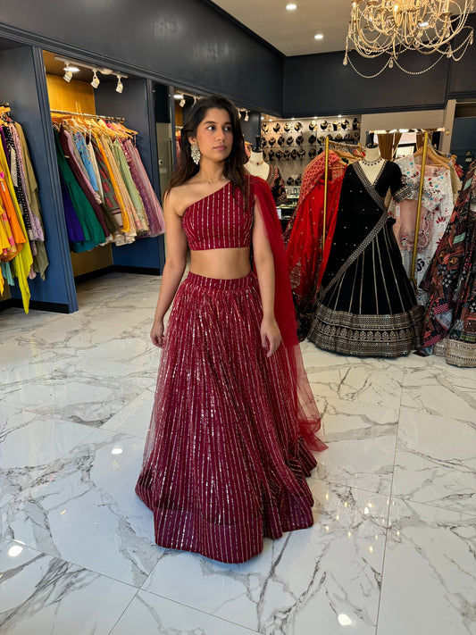 Anika Lehenga