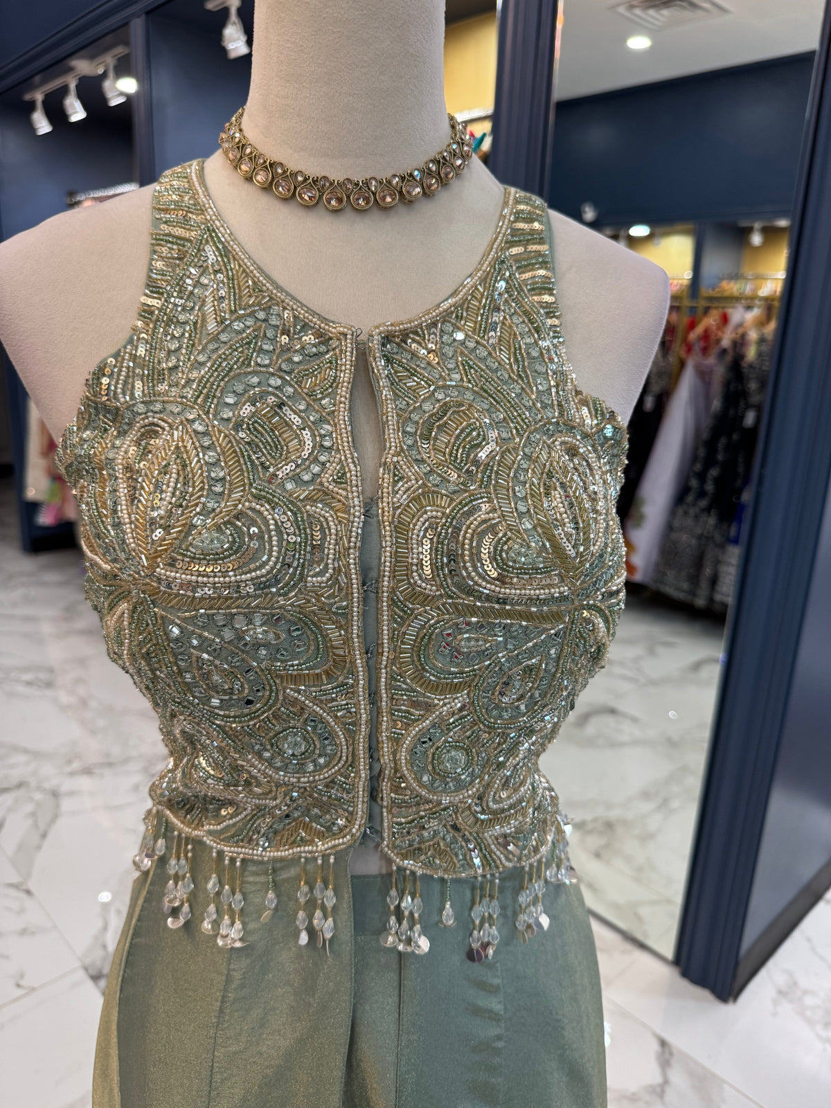Madhuri Set