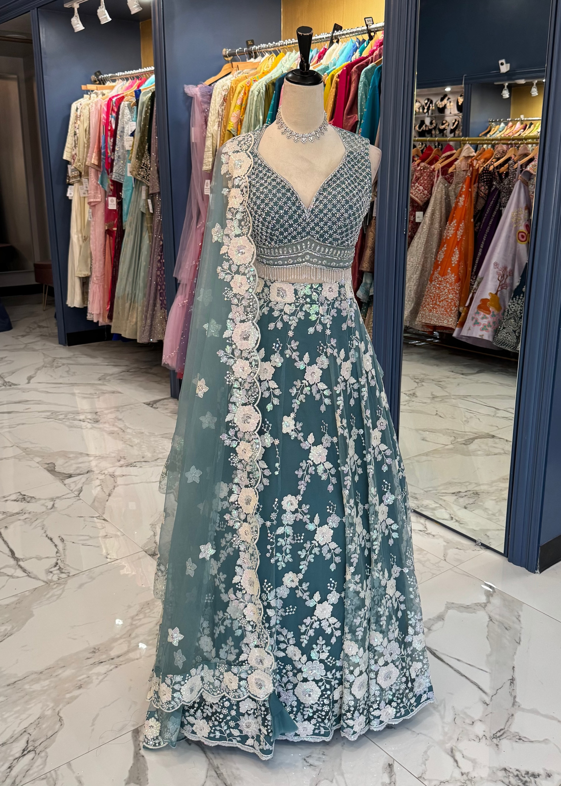 Ayra Lehenga