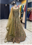 Avni Lehanga