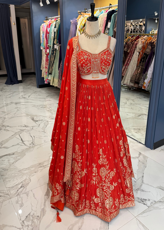 Eshvi Lehenga