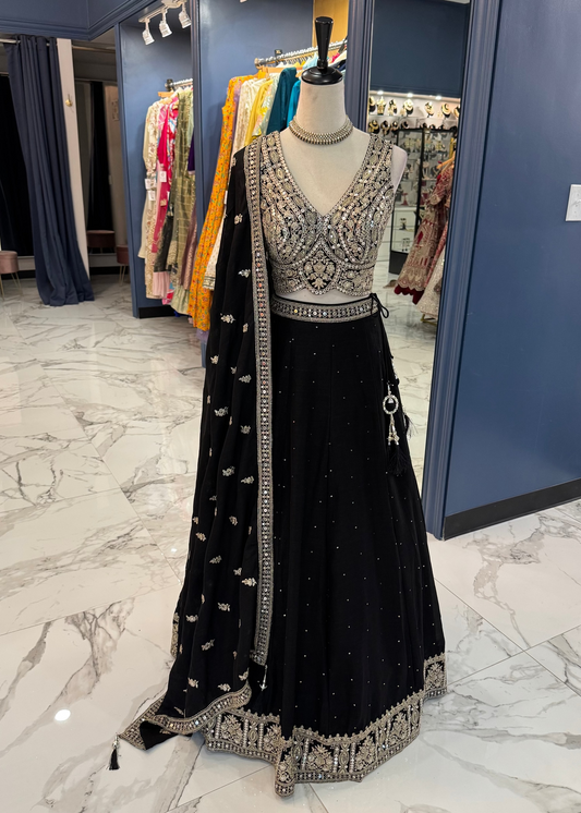 Sheela Lehenga
