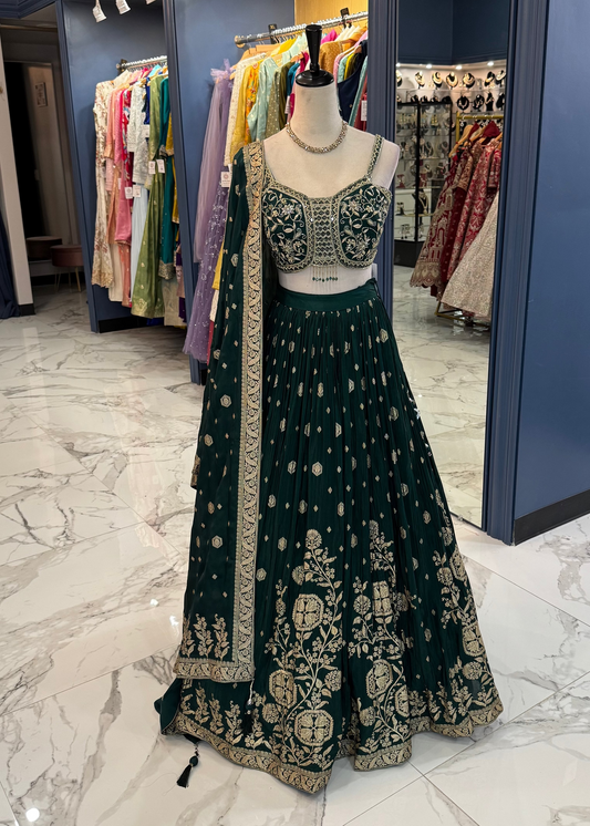 Eshvi Lehenga