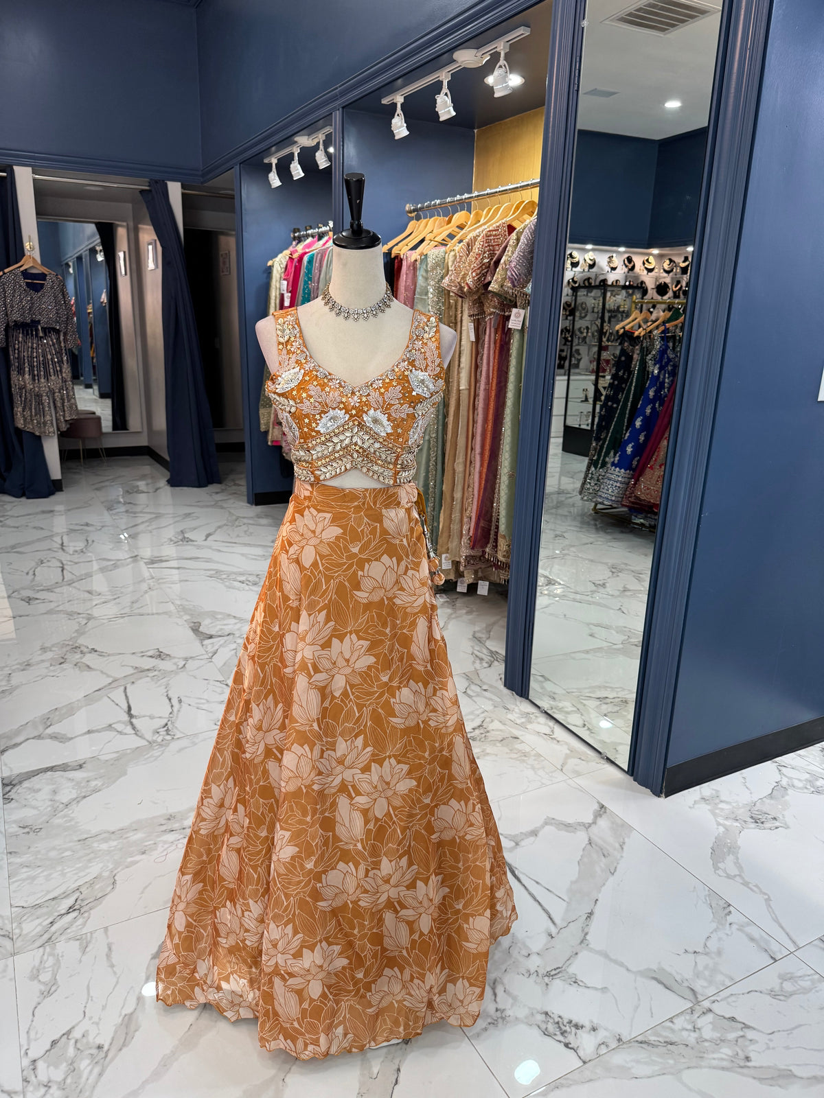 Veda Lehenga