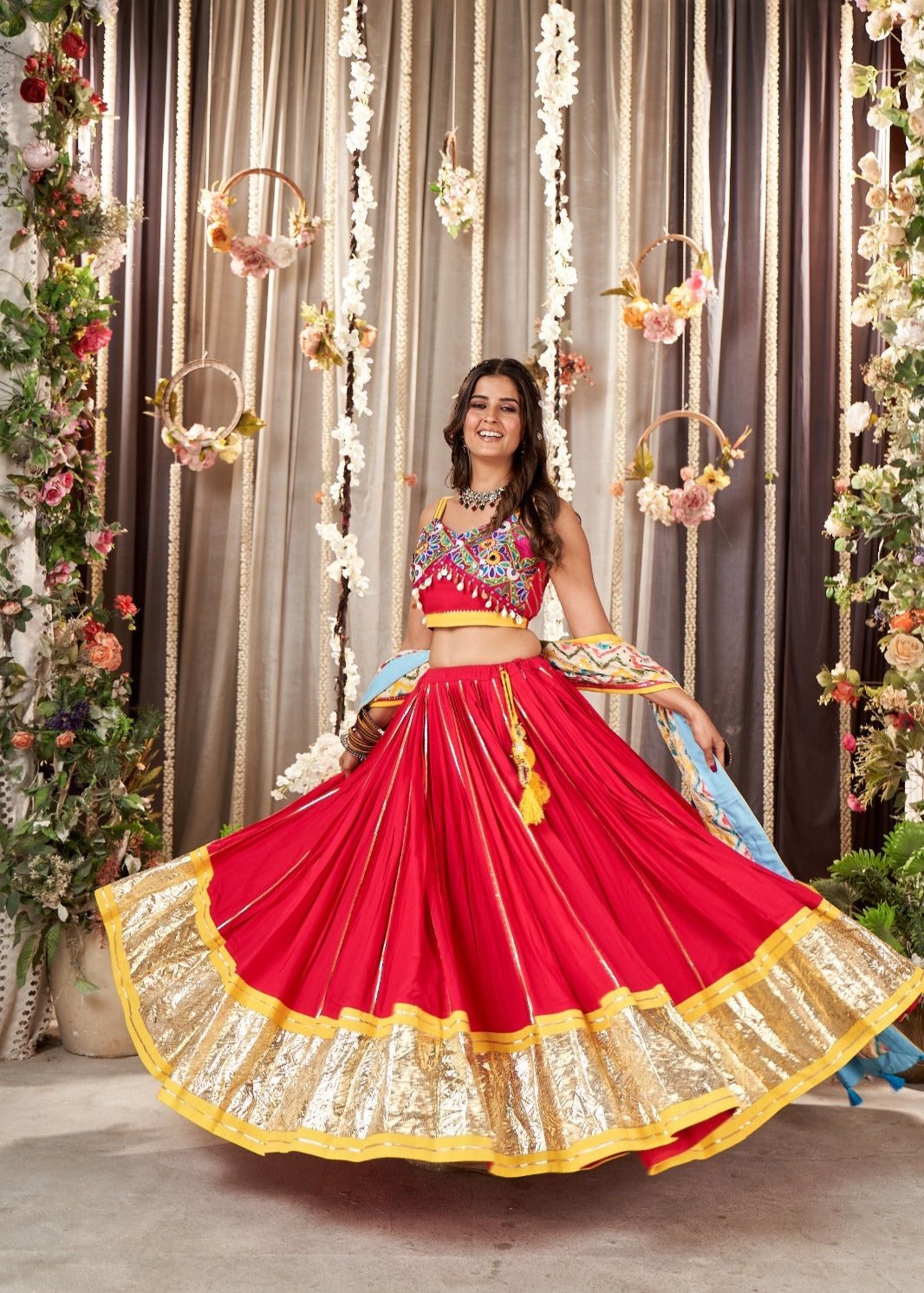 Shrika Chaniya Choli