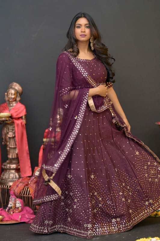 Elina lehenga