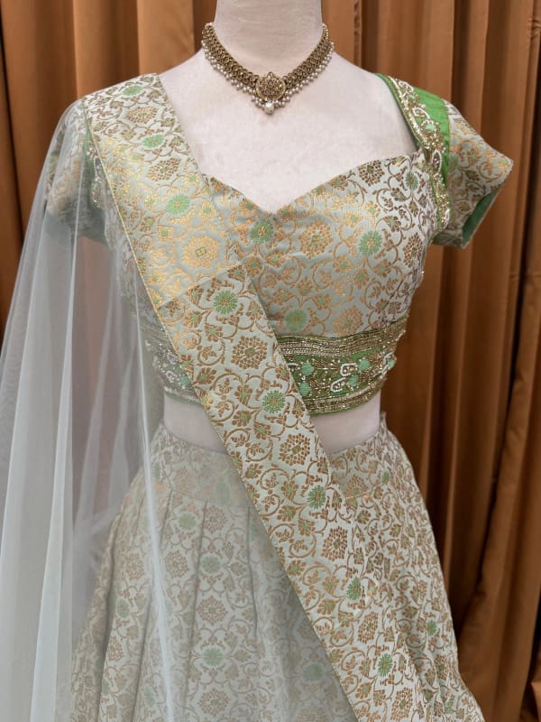 Meher Lehenga