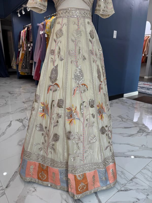 Rashi Lehenga