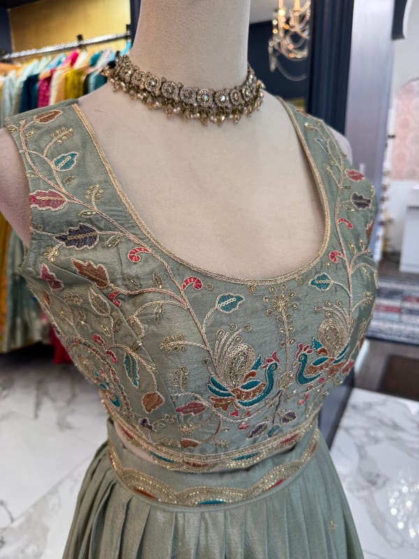 Vedanshi Lehenga