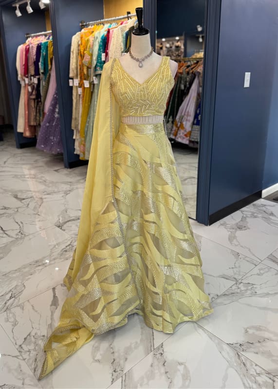 Vicky Lehenga